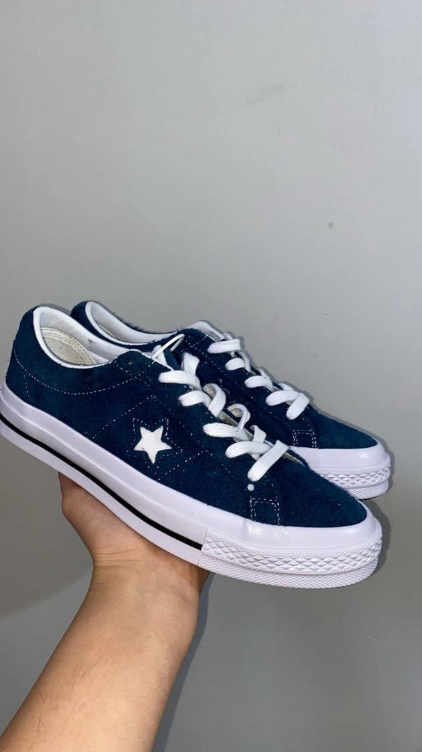 کانورس one star